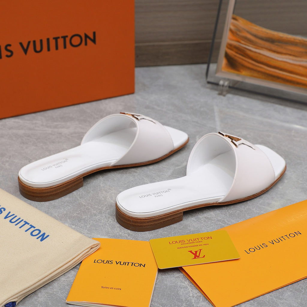 Leather Flat Slippers